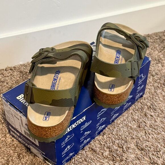 NIB Birkenstock Milano Birko-Flor sandals Size size 42 (mens 9) Retail: $123.95 main image 5